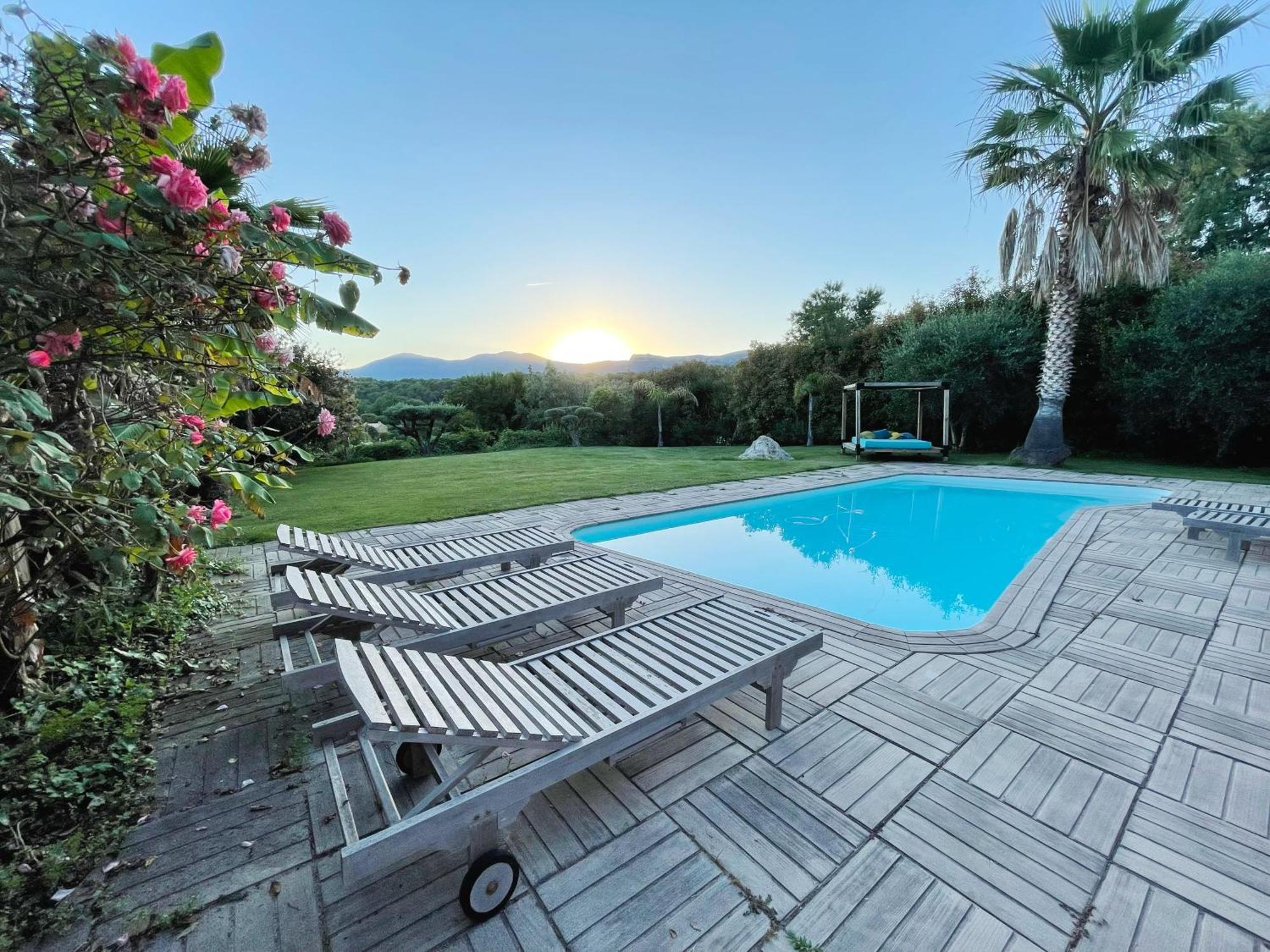 Villa Angel La Gaude Exterior photo